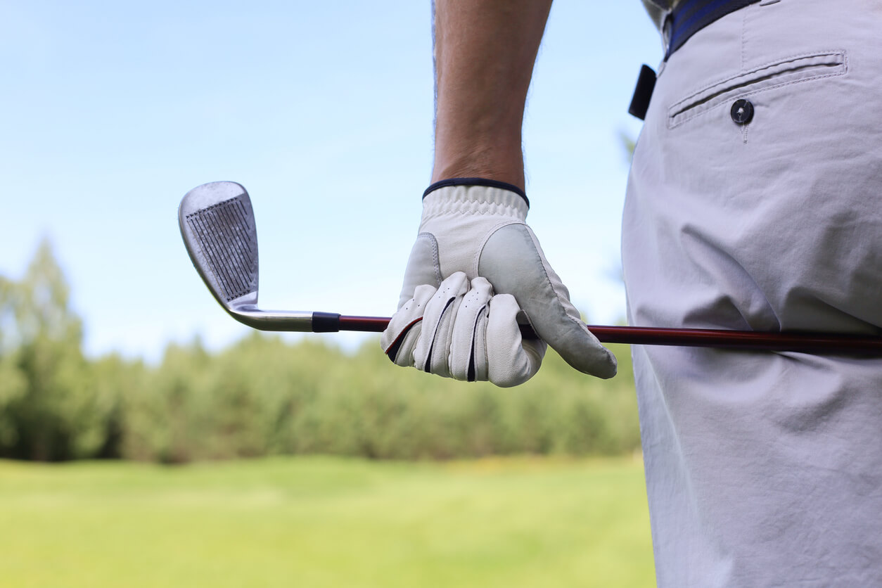 How to measure golf club length
